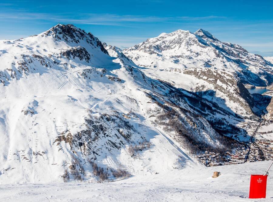 La face de Bellevarde à Val d'Isère, candidate à l'accueil des épreuves techniques de ski alpin des Jeux Olympiques d'hiver 2030, après l'engagement formel de la commune en mai 2026