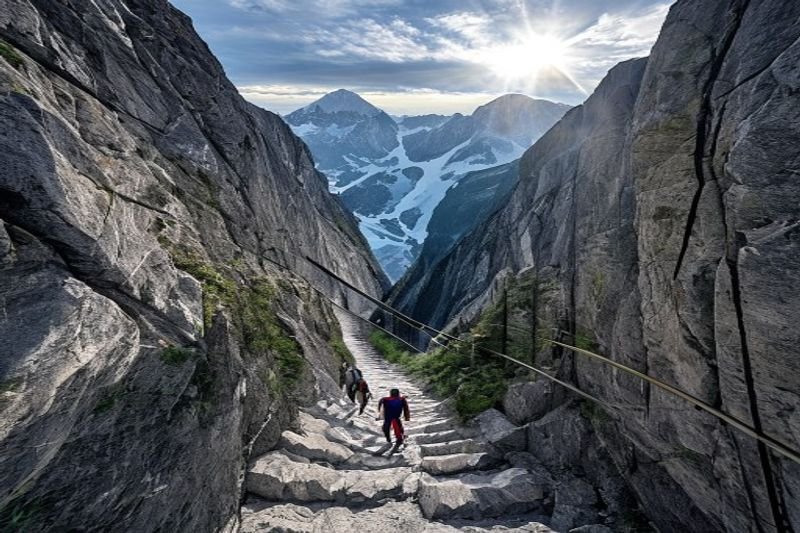Couloir du Queyras : Alpinisme et Engagement Technique