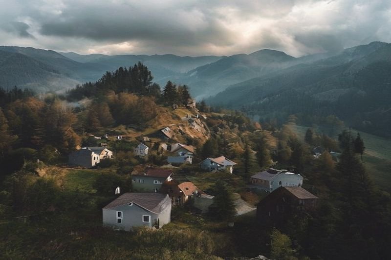 Agonie des villages de montagne : le prix de la beauté
