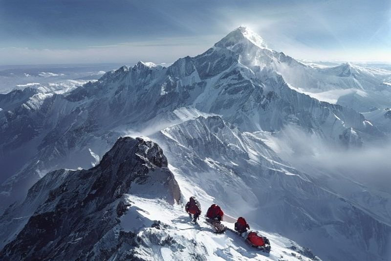 L'énigme Mallory : Ont-ils vaincu l'Everest en 1924 ?
