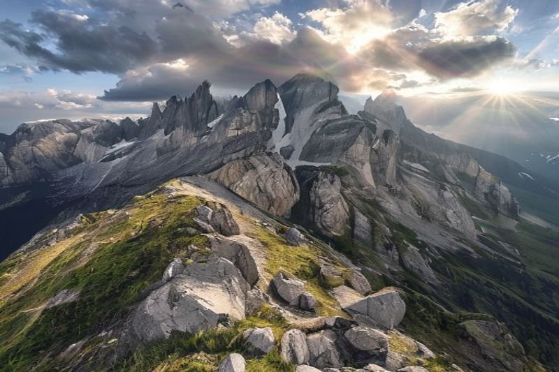 Trek des Dolomites : L'engagement au cœur des Alpes