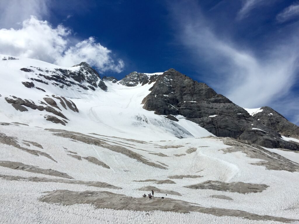 Le glacier de la Marmolada, versant nord
