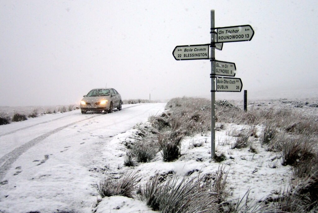 Croisement du Sally Gap sur le Military Road, Wicklow Mountains, Irlande