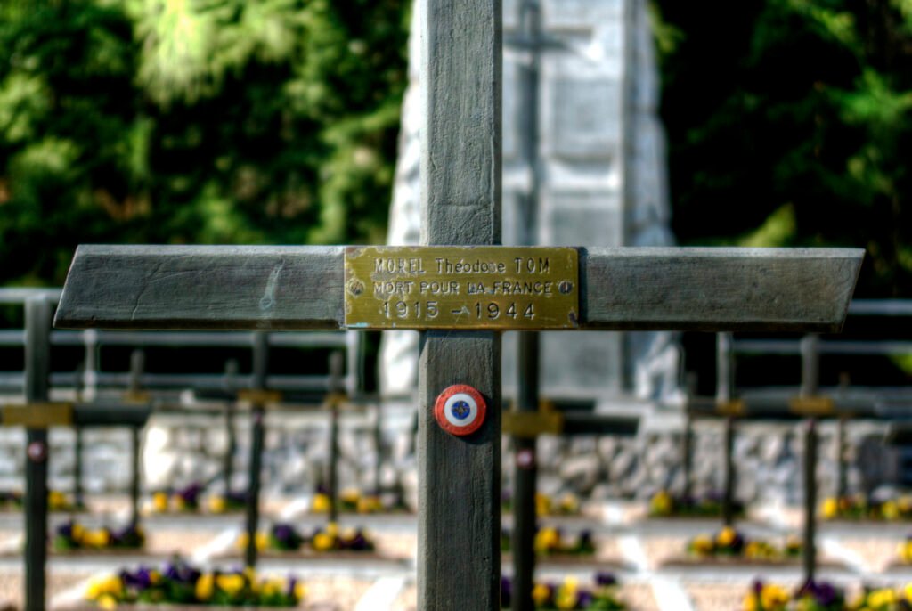 Sépulture du résistant Tom Morel