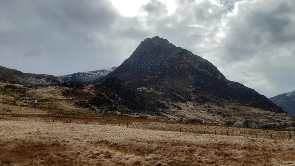 Le sommet de Tryfan, massif des Glyderau, Snowdonia